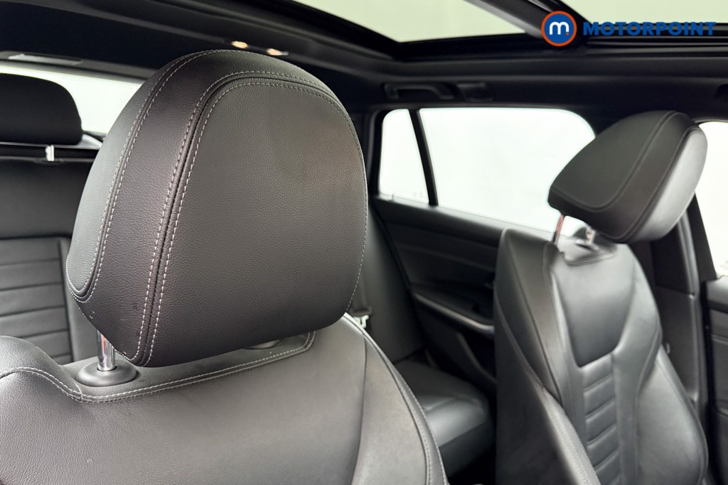 BMW 3 Series M Sport Automatic Petrol Plug-In Hybrid Estate - Stock Number (1573785) - 24th supplementary image