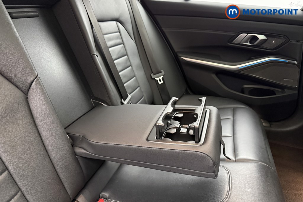 BMW 3 Series M Sport Automatic Petrol Plug-In Hybrid Estate - Stock Number (1573785) - 28th supplementary image