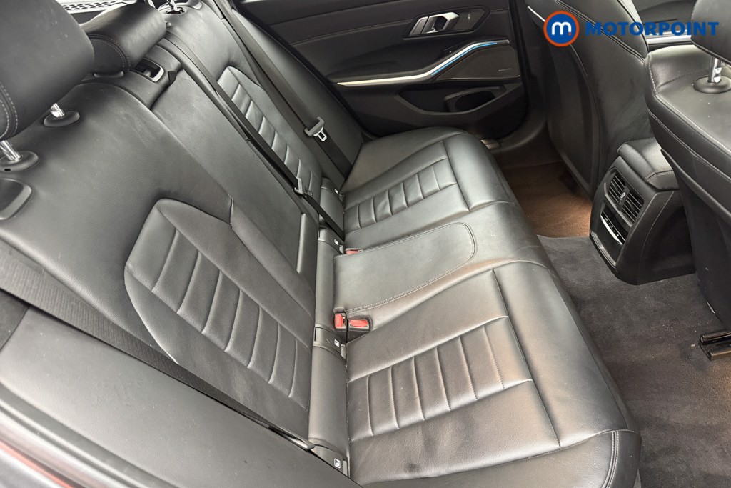 BMW 3 Series M Sport Automatic Petrol Plug-In Hybrid Estate - Stock Number (1573785) - 29th supplementary image