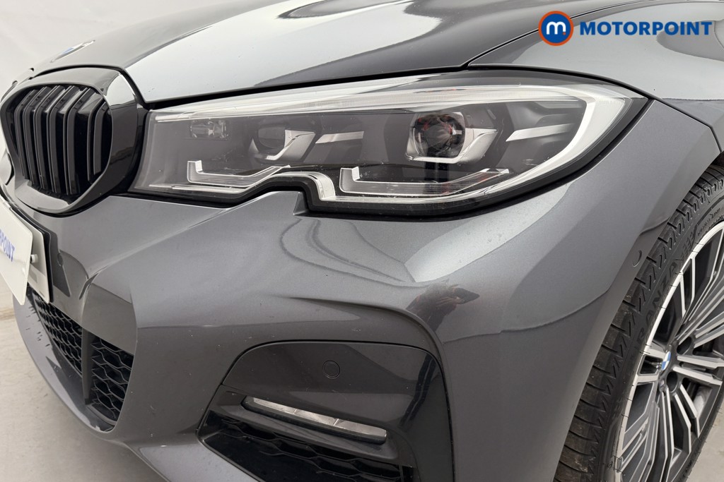 BMW 3 Series M Sport Automatic Petrol Plug-In Hybrid Estate - Stock Number (1573785) - 34th supplementary image