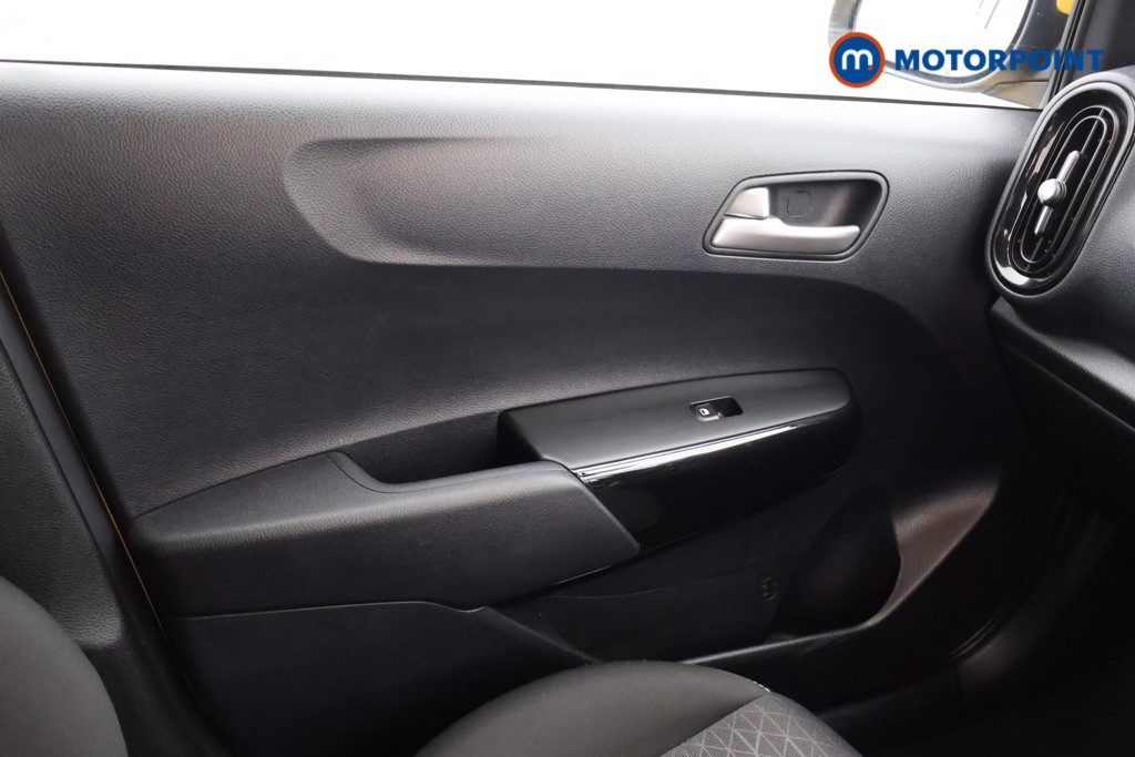 KIA Picanto 2 Automatic Petrol Hatchback - Stock Number (1573909) - 8th supplementary image