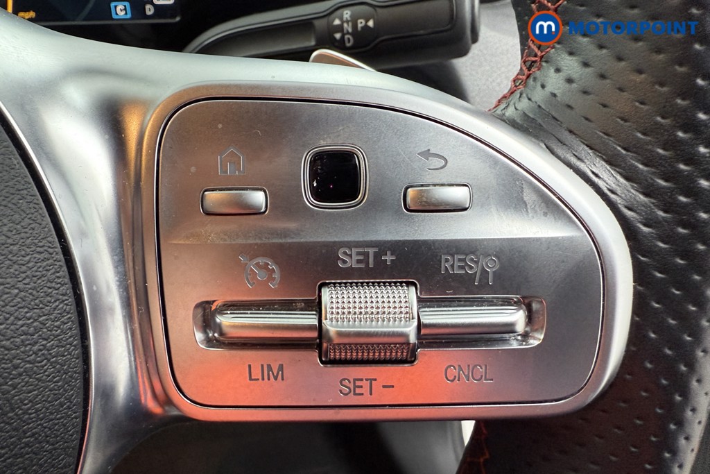 Mercedes-Benz GLA Amg Line Automatic Petrol SUV - Stock Number (1574002) - 5th supplementary image