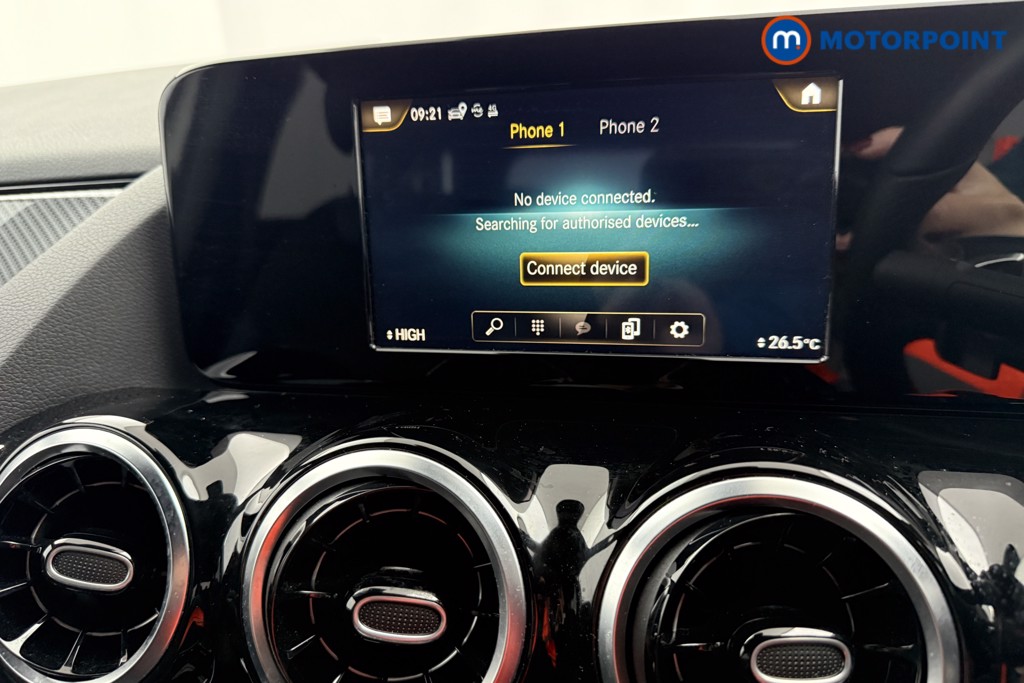 Mercedes-Benz GLA Amg Line Automatic Petrol SUV - Stock Number (1574002) - 11th supplementary image