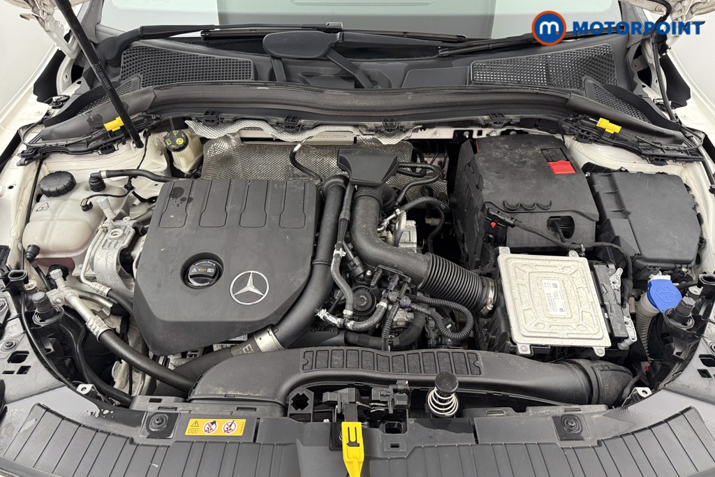Mercedes-Benz GLA Amg Line Automatic Petrol SUV - Stock Number (1574002) - 32nd supplementary image