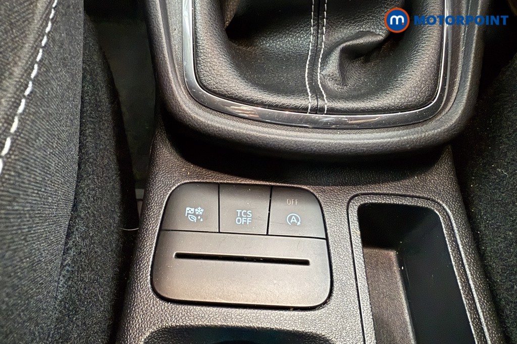 Ford Puma Titanium Manual Petrol-Electric Hybrid SUV - Stock Number (1574254) - 17th supplementary image