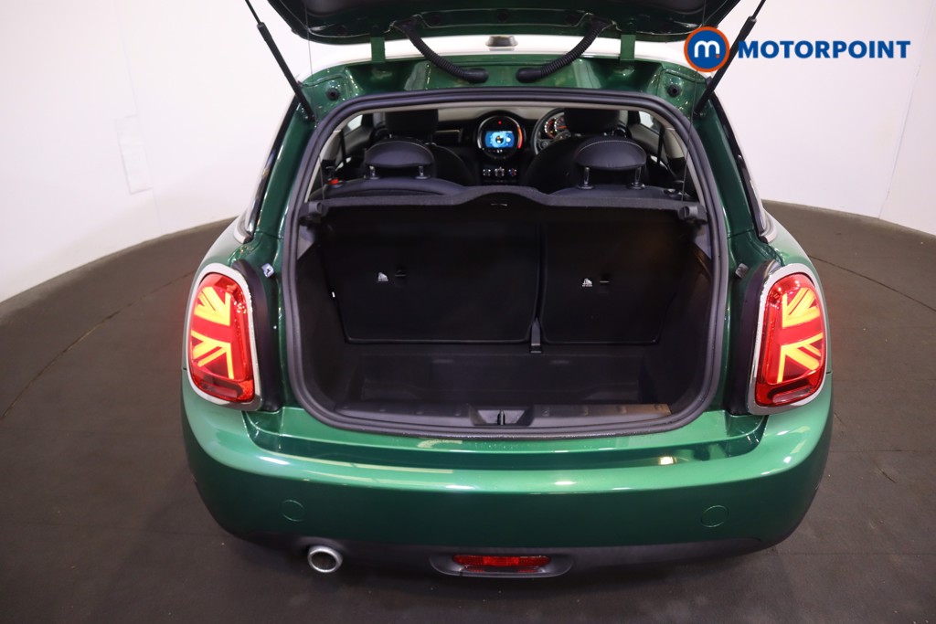 Mini Hatchback Cooper Classic Manual Petrol Hatchback - Stock Number (1574278) - 8th supplementary image
