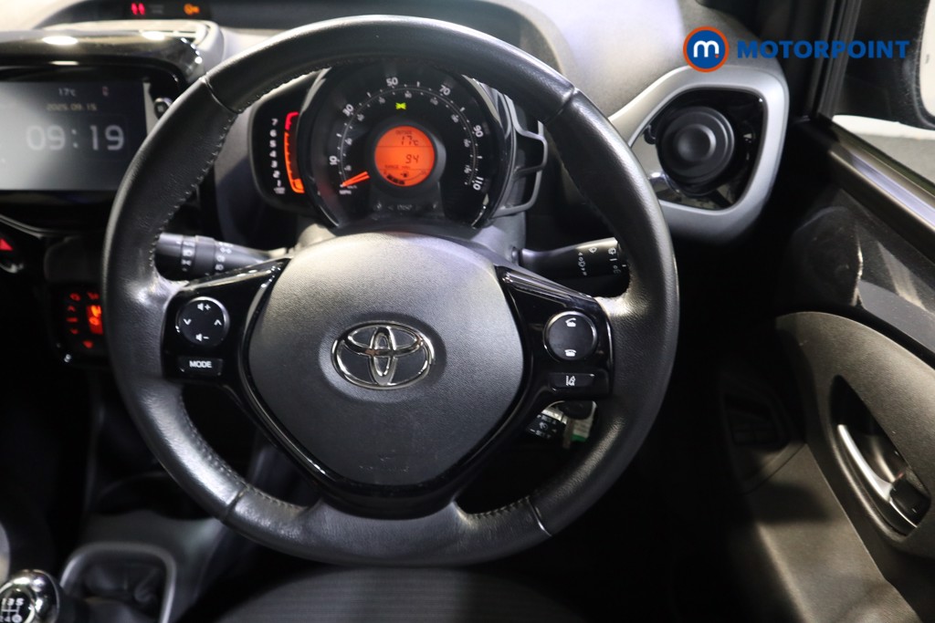 Toyota Aygo X-Trend Manual Petrol Hatchback - Stock Number (1574734) - 2nd supplementary image