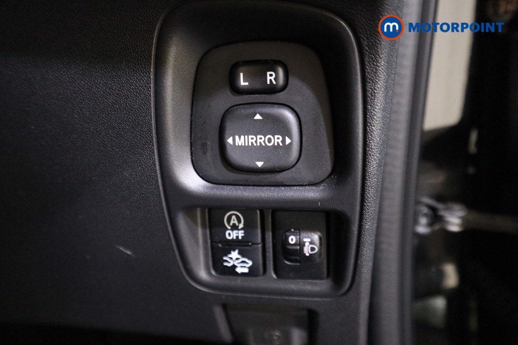 Toyota Aygo X-Trend Manual Petrol Hatchback - Stock Number (1574734) - 9th supplementary image