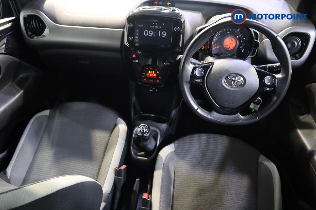 Toyota Aygo X-Trend Manual Petrol Hatchback - Stock Number (1574734) - 1st supplementary image