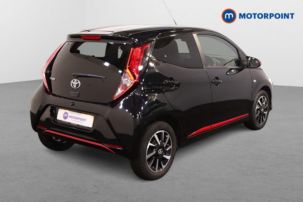 Toyota Aygo X-Trend Manual Petrol Hatchback - Stock Number (1574734) - Drivers side rear corner