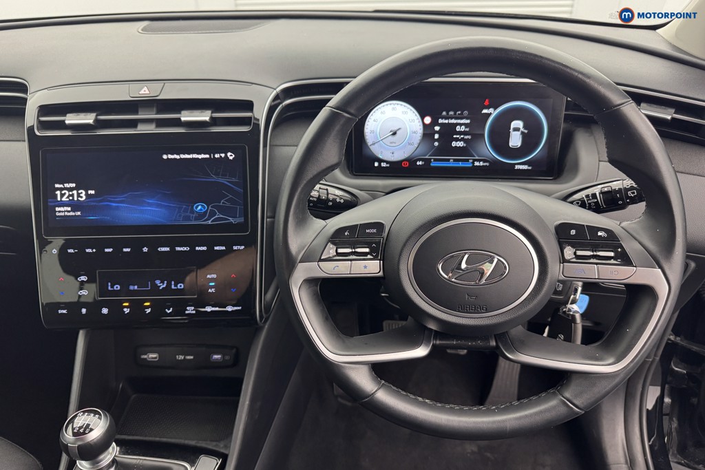 Hyundai Tucson Se Connect Manual Petrol SUV - Stock Number (1575079) - 1st supplementary image