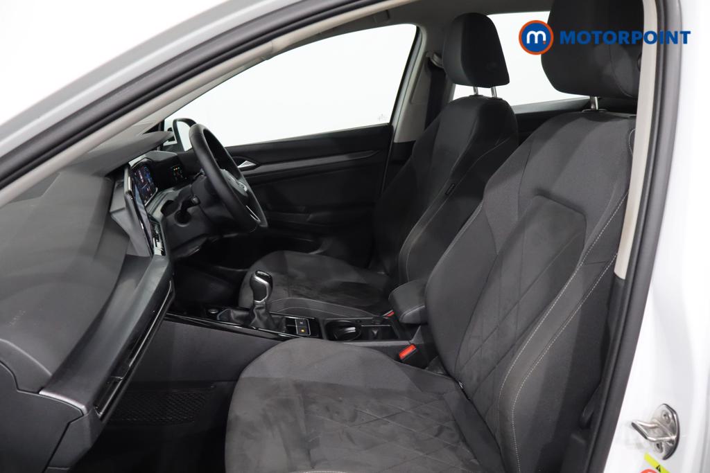Volkswagen Golf Style Manual Petrol Hatchback - Stock Number (1575174) - 17th supplementary image