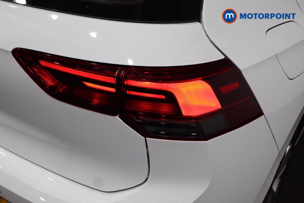 Volkswagen Golf Style Manual Petrol Hatchback - Stock Number (1575174) - 30th supplementary image