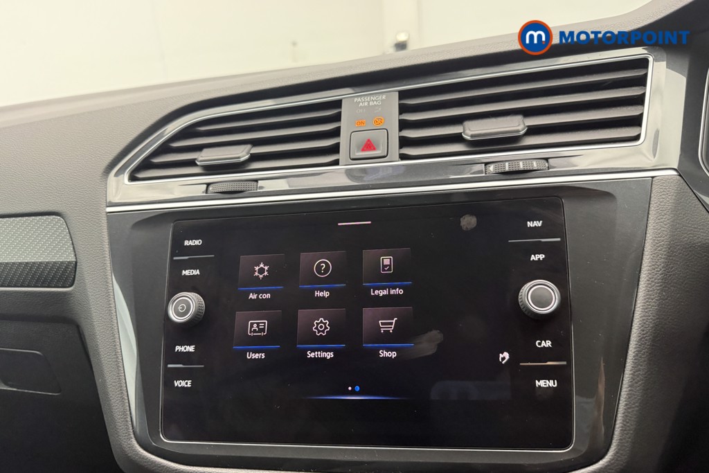 Volkswagen Tiguan R-Line Automatic Petrol SUV - Stock Number (1575219) - 6th supplementary image