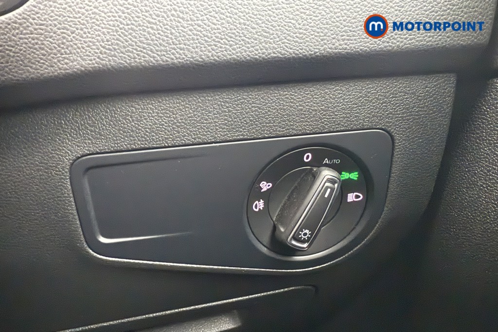 Volkswagen Tiguan R-Line Automatic Petrol SUV - Stock Number (1575219) - 14th supplementary image