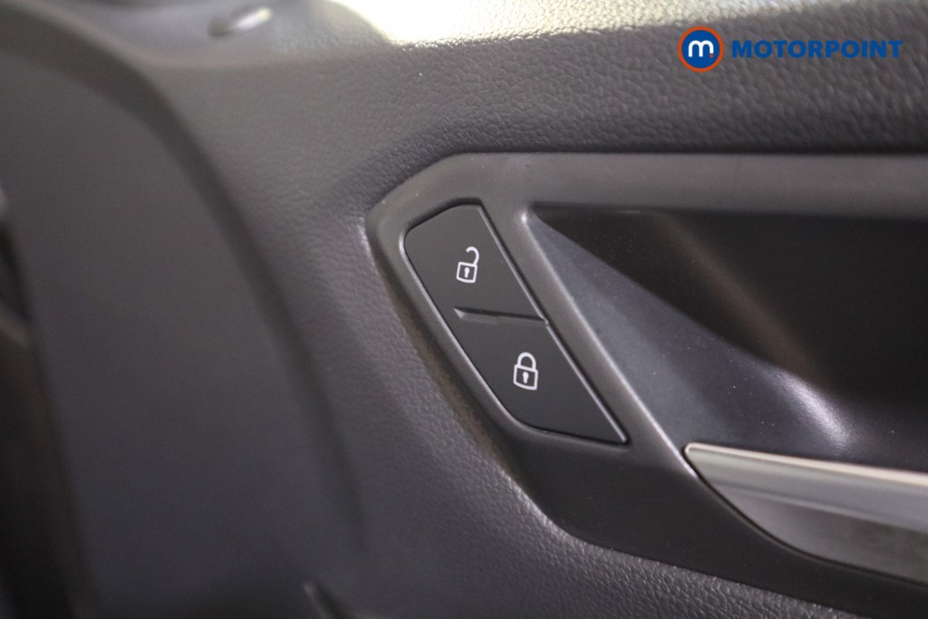 Volkswagen T-Roc R-Line Automatic Petrol SUV - Stock Number (1575430) - 10th supplementary image