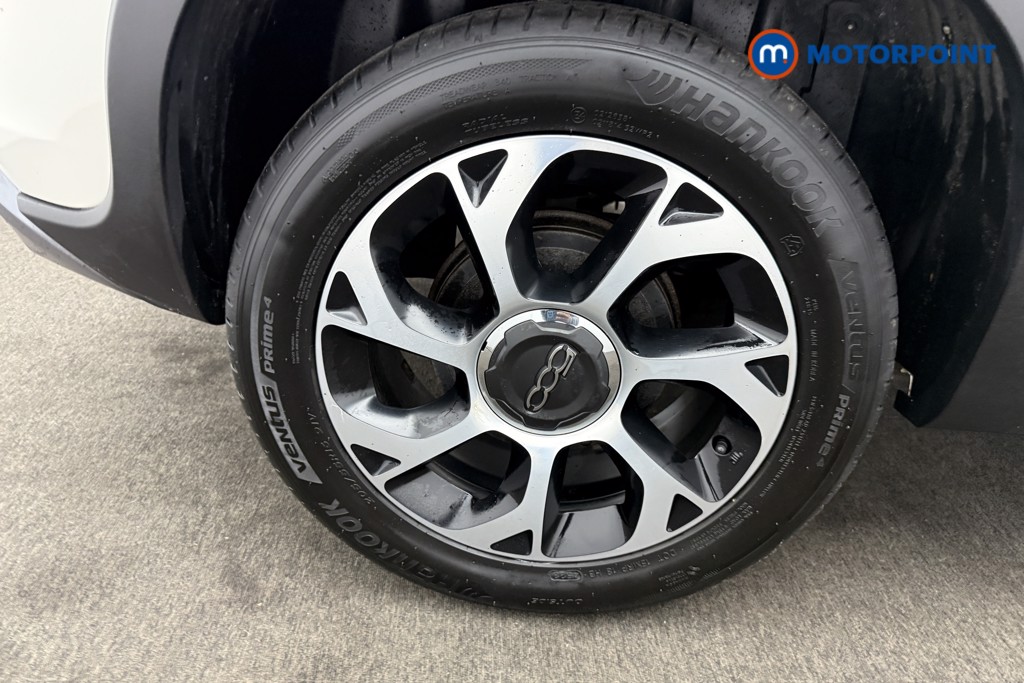 Fiat 500L City Cross Manual Petrol Hatchback - Stock Number (1575444) - 15th supplementary image
