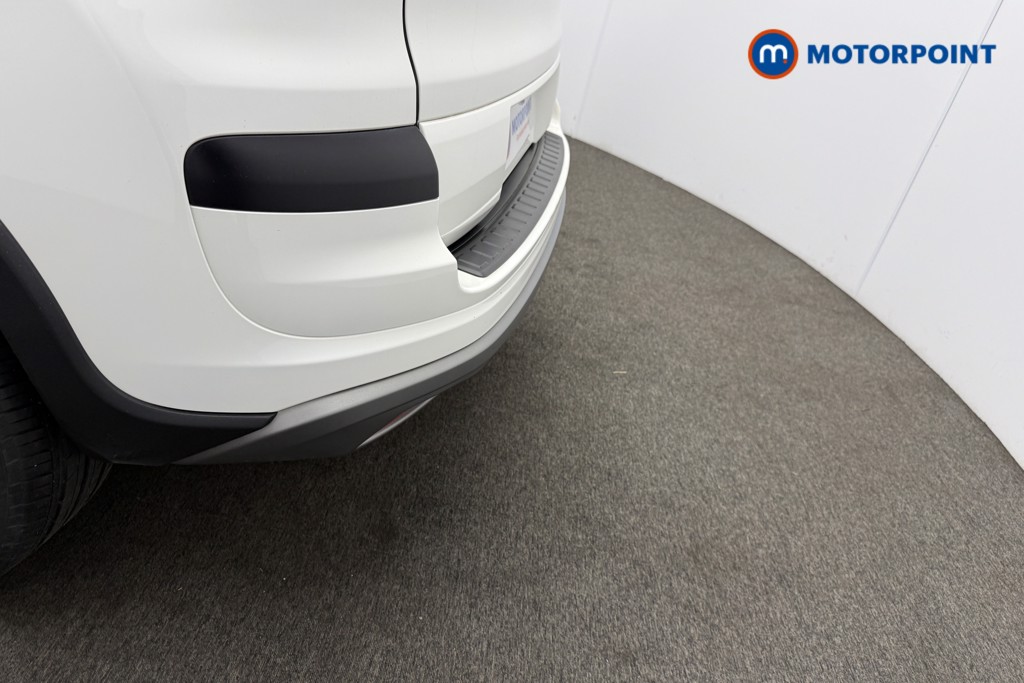 Fiat 500L City Cross Manual Petrol Hatchback - Stock Number (1575444) - 23rd supplementary image