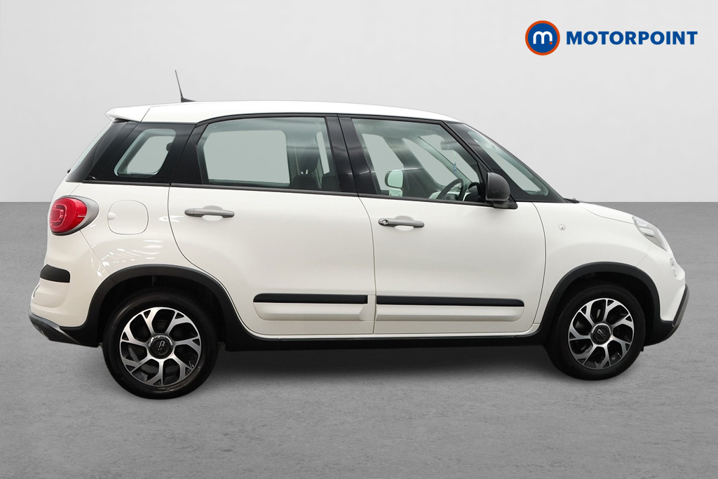 Fiat 500L City Cross Manual Petrol Hatchback - Stock Number (1575444) - Drivers side