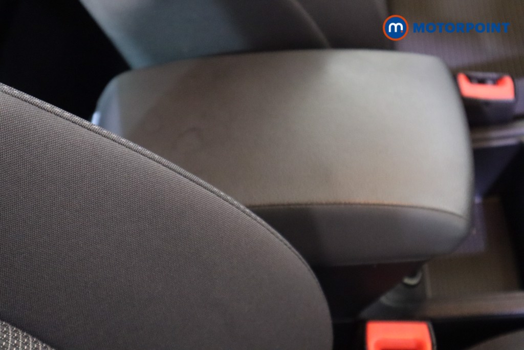 Seat Leon Se Dynamic Manual Petrol Hatchback - Stock Number (1575542) - 25th supplementary image