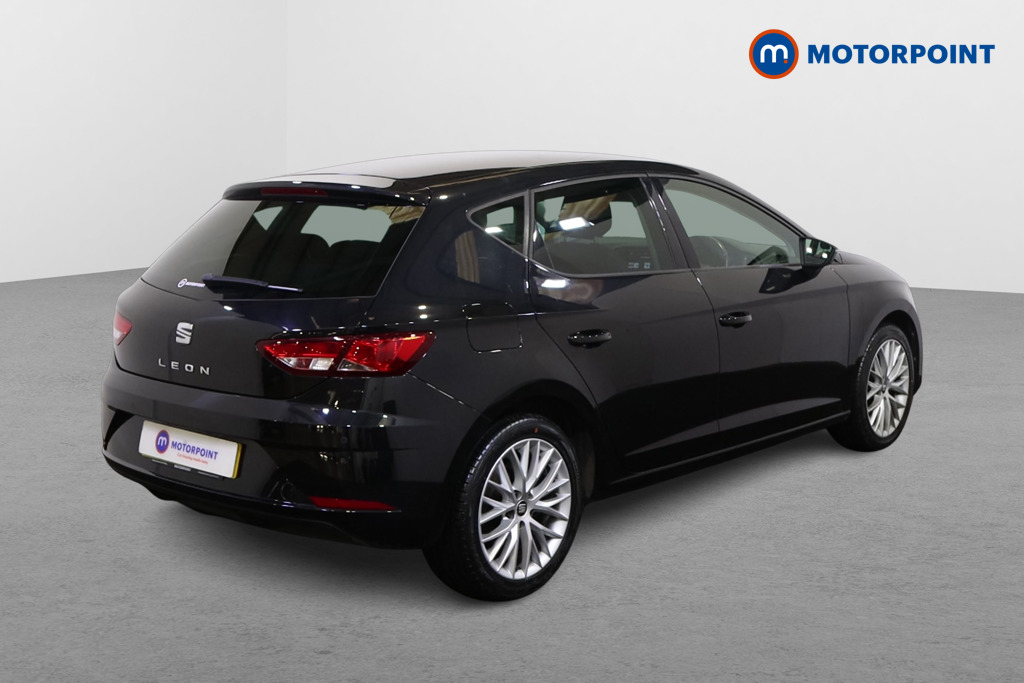 Seat Leon Se Dynamic Manual Petrol Hatchback - Stock Number (1575542) - Drivers side rear corner