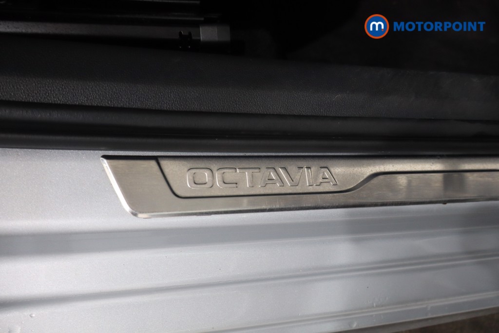 Skoda Octavia Se L Automatic Petrol Plug-In Hybrid Estate - Stock Number (1575560) - 26th supplementary image