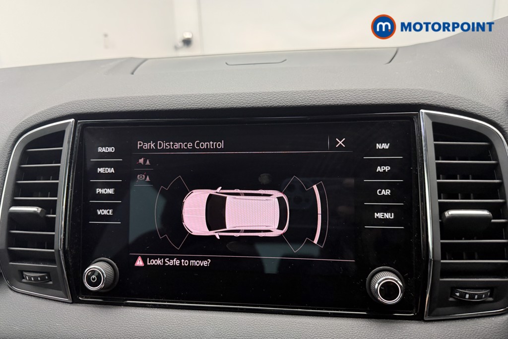 Skoda Karoq Se Technology Manual Petrol SUV - Stock Number (1575704) - 8th supplementary image