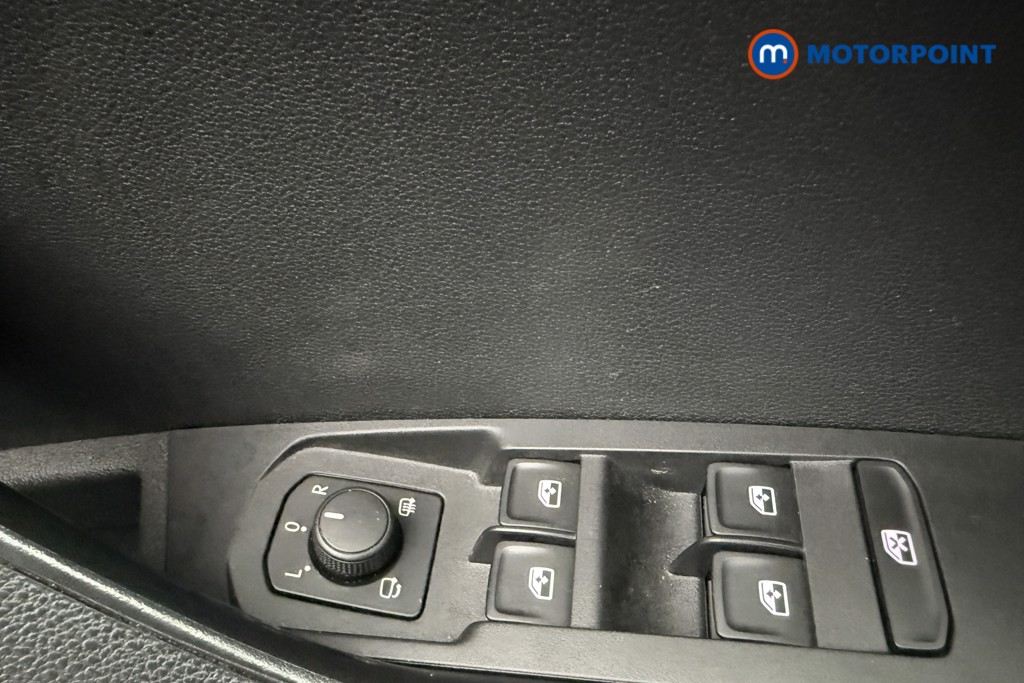 Skoda Karoq Se Technology Manual Petrol SUV - Stock Number (1575704) - 15th supplementary image