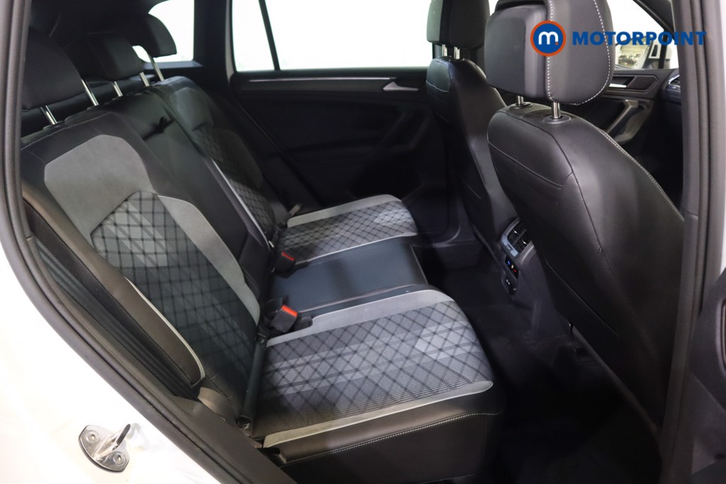 Volkswagen Tiguan R-Line Automatic Petrol Plug-In Hybrid SUV - Stock Number (1575972) - 7th supplementary image