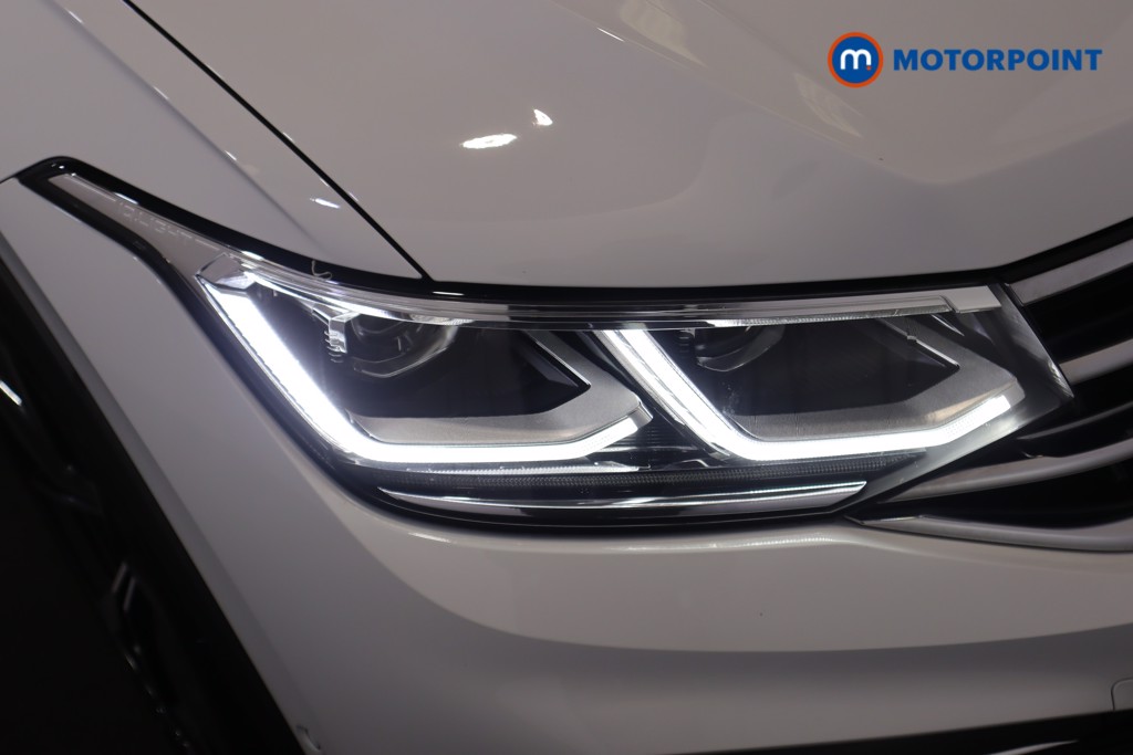 Volkswagen Tiguan R-Line Automatic Petrol Plug-In Hybrid SUV - Stock Number (1575972) - 33rd supplementary image