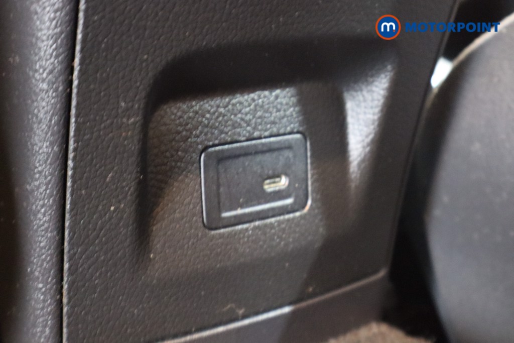 Mercedes-Benz CLA Amg Line Automatic Petrol Estate - Stock Number (1576075) - 22nd supplementary image