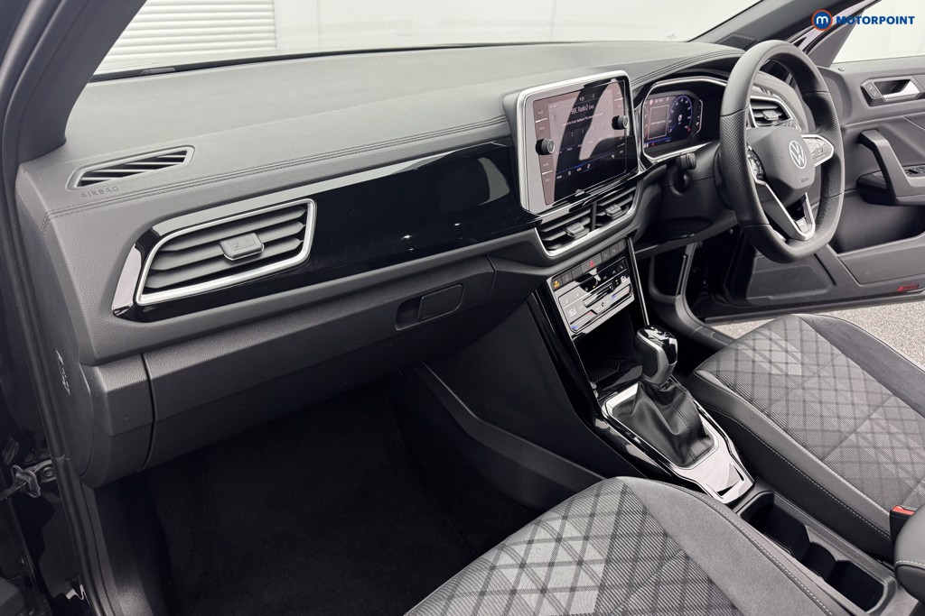 Volkswagen T-Roc R-Line Automatic Petrol SUV - Stock Number (1576140) - 9th supplementary image