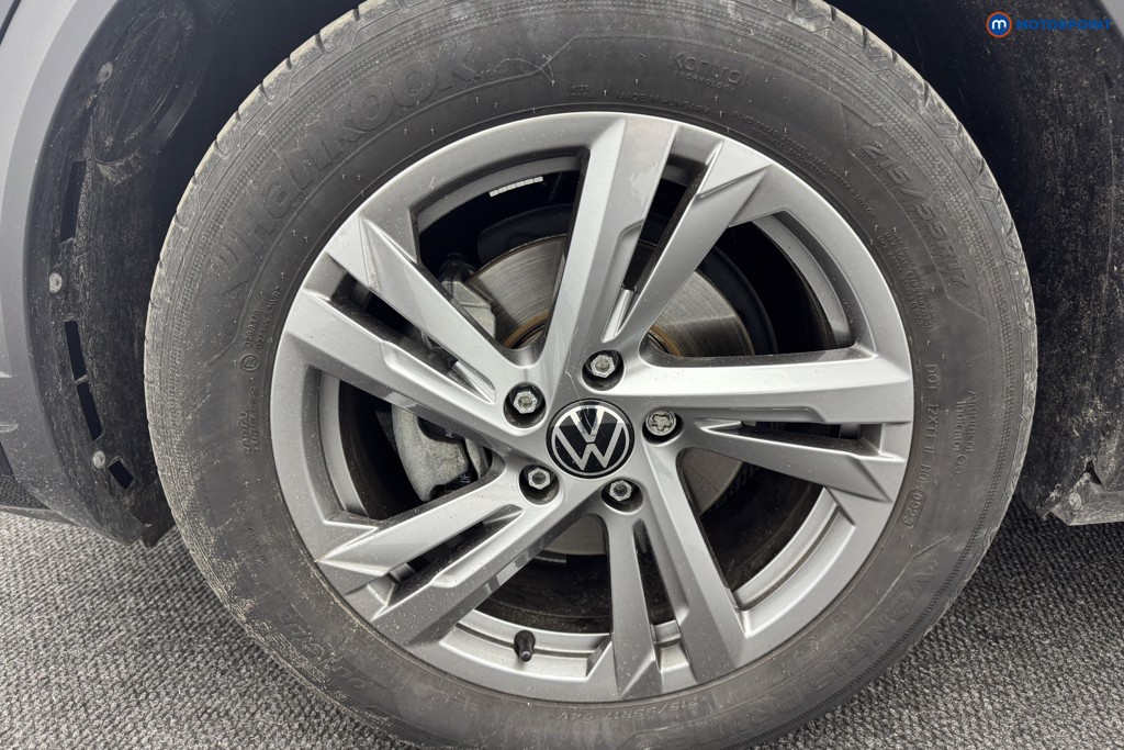 Volkswagen T-Roc R-Line Automatic Petrol SUV - Stock Number (1576140) - 36th supplementary image