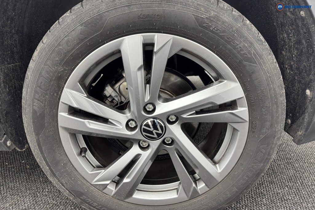 Volkswagen T-Roc R-Line Automatic Petrol SUV - Stock Number (1576140) - 37th supplementary image