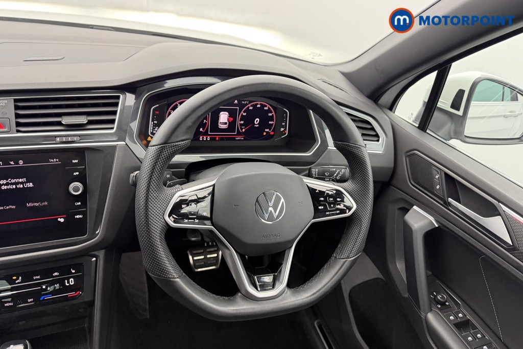 Volkswagen Tiguan R-Line Automatic Petrol SUV - Stock Number (1576487) - 3rd supplementary image