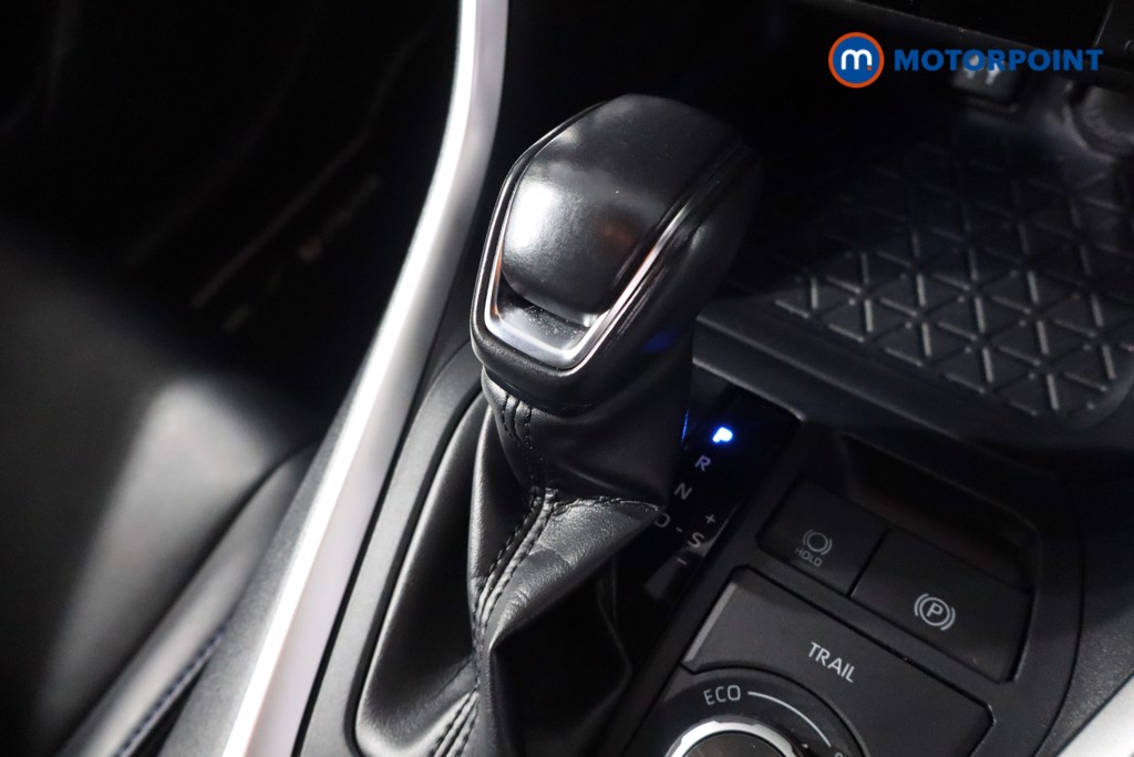 Toyota Rav4 Dynamic Automatic Petrol-Electric Hybrid SUV - Stock Number (1576544) - 14th supplementary image