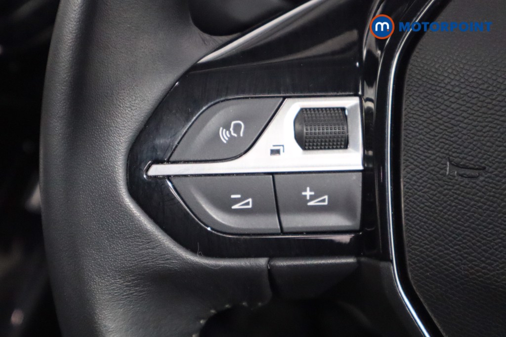 Peugeot 2008 Allure Manual Petrol SUV - Stock Number (1576622) - 7th supplementary image