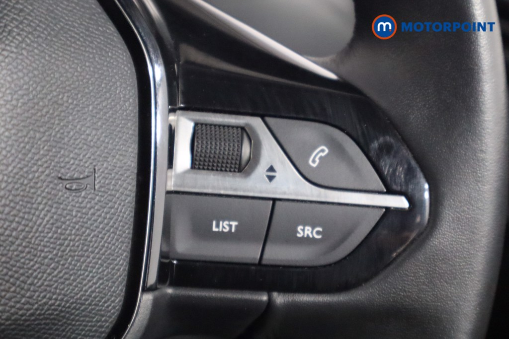Peugeot 2008 Allure Manual Petrol SUV - Stock Number (1576622) - 8th supplementary image