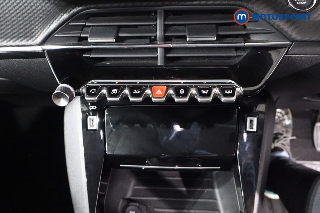 Peugeot 2008 Allure Manual Petrol SUV - Stock Number (1576622) - 16th supplementary image