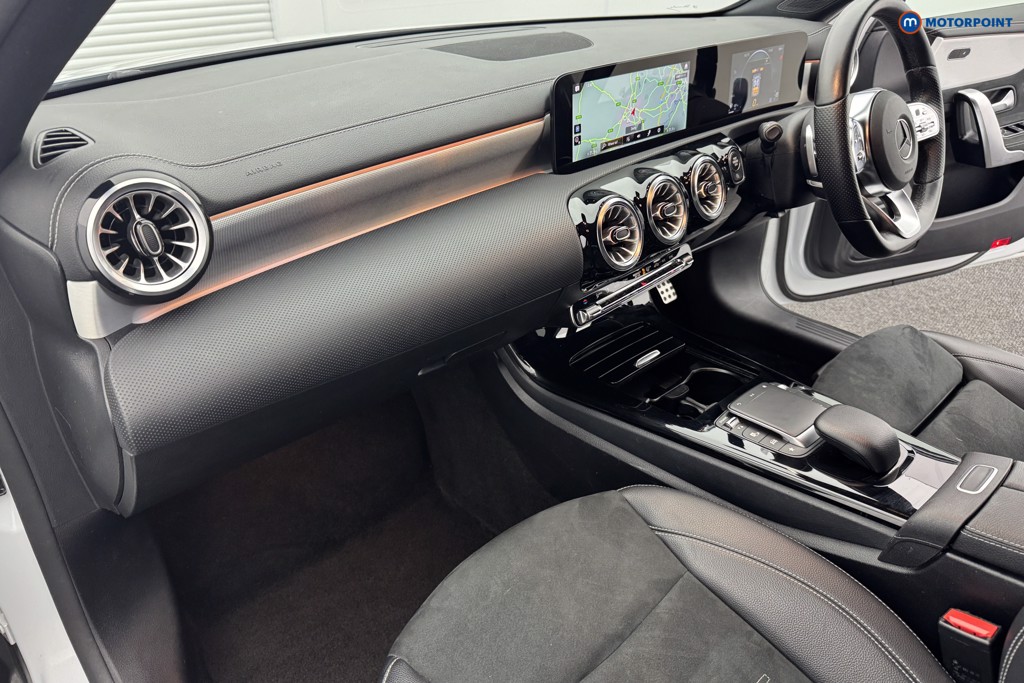 Mercedes-Benz A Class Amg Line Executive Edition Automatic Petrol Hatchback - Stock Number (1576911) - 8th supplementary image
