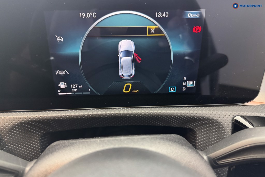 Mercedes-Benz A Class Amg Line Executive Edition Automatic Petrol Hatchback - Stock Number (1576911) - 9th supplementary image