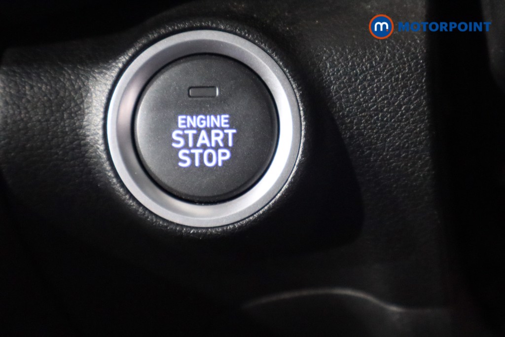 Hyundai Kona Premium Automatic Petrol-Electric Hybrid SUV - Stock Number (1577392) - 13th supplementary image