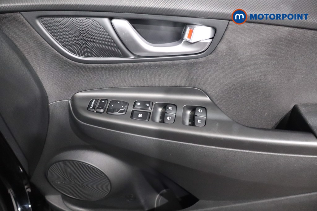 Hyundai Kona Premium Automatic Petrol-Electric Hybrid SUV - Stock Number (1577392) - 20th supplementary image