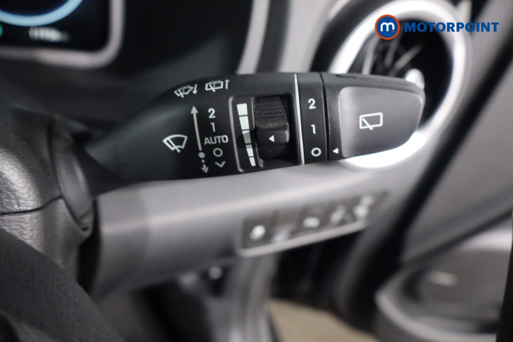 Hyundai Kona Premium Automatic Petrol-Electric Hybrid SUV - Stock Number (1577392) - 25th supplementary image