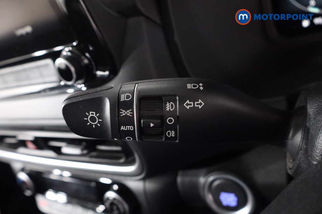Hyundai Kona Premium Automatic Petrol-Electric Hybrid SUV - Stock Number (1577392) - 26th supplementary image