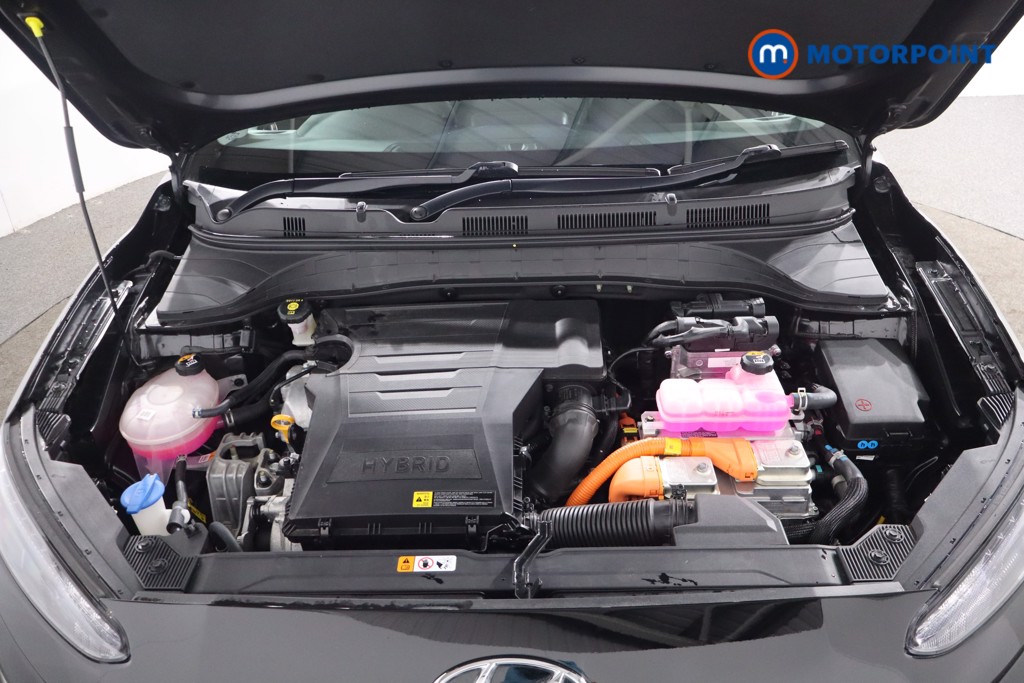 Hyundai Kona Premium Automatic Petrol-Electric Hybrid SUV - Stock Number (1577392) - 33rd supplementary image
