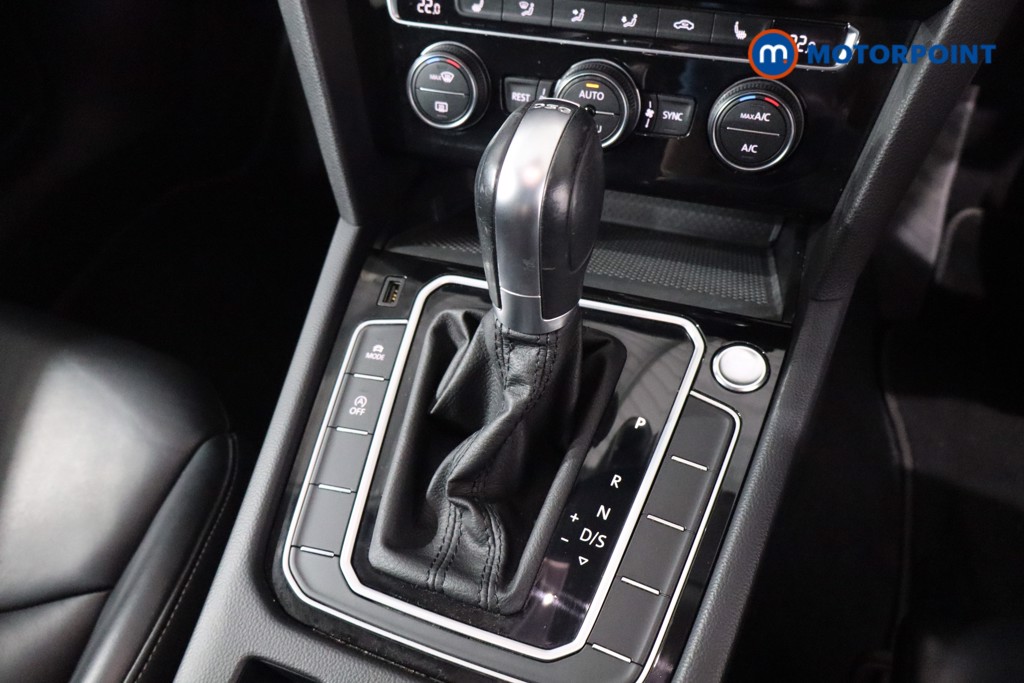 Volkswagen Arteon Elegance Automatic Petrol Hatchback - Stock Number (1577468) - 14th supplementary image
