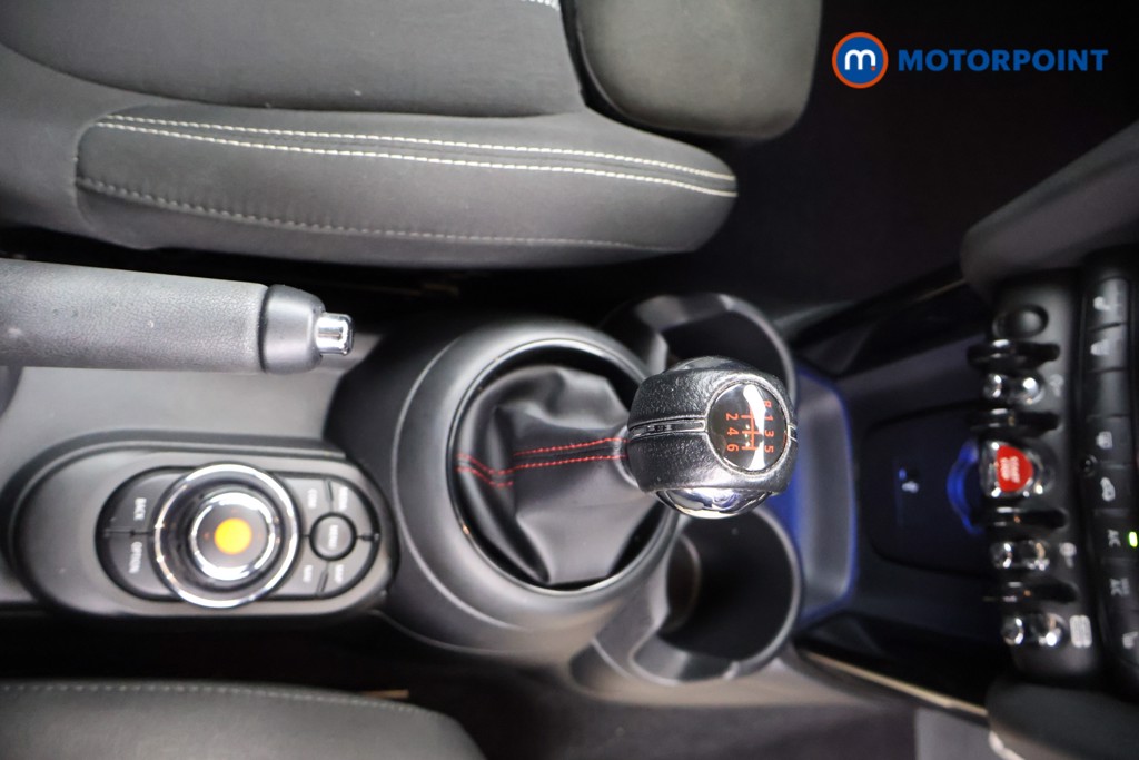 Mini Hatchback Cooper S Sport Manual Petrol Hatchback - Stock Number (1577530) - 6th supplementary image