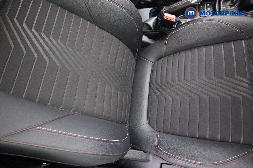 Ford Puma Vivid Ruby Edition Manual Petrol SUV - Stock Number (1577553) - 14th supplementary image