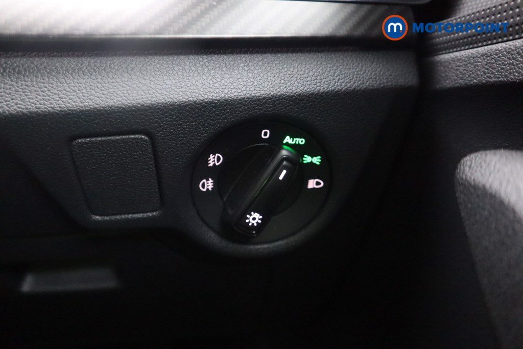 Skoda Kamiq Monte Carlo Automatic Petrol SUV - Stock Number (1577672) - 9th supplementary image